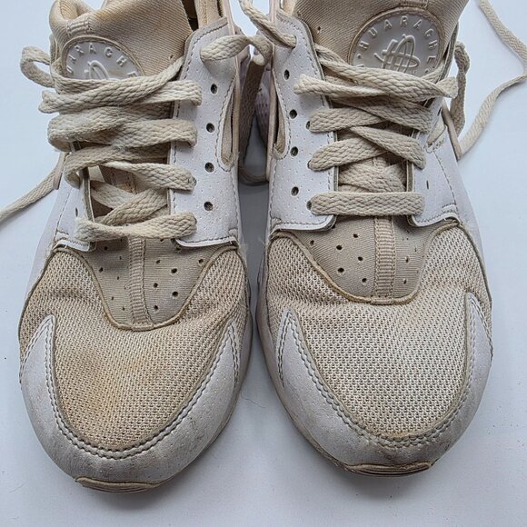 Nike Huarache Run Kids Size 5.5 Triple White Sneaker Shoes Walking Casual